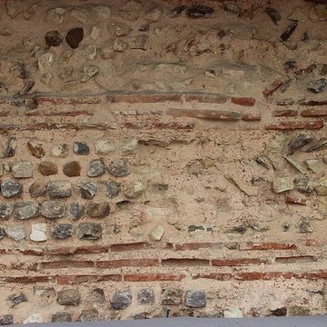 Enceinte gallo-romaine restes