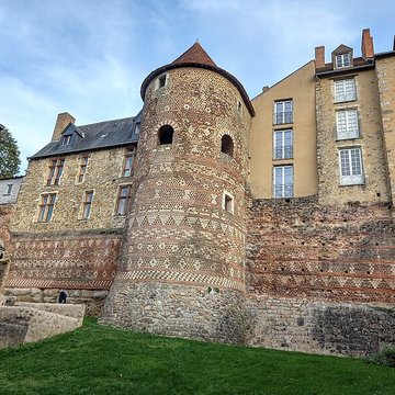 Enceinte gallo-romaine restes