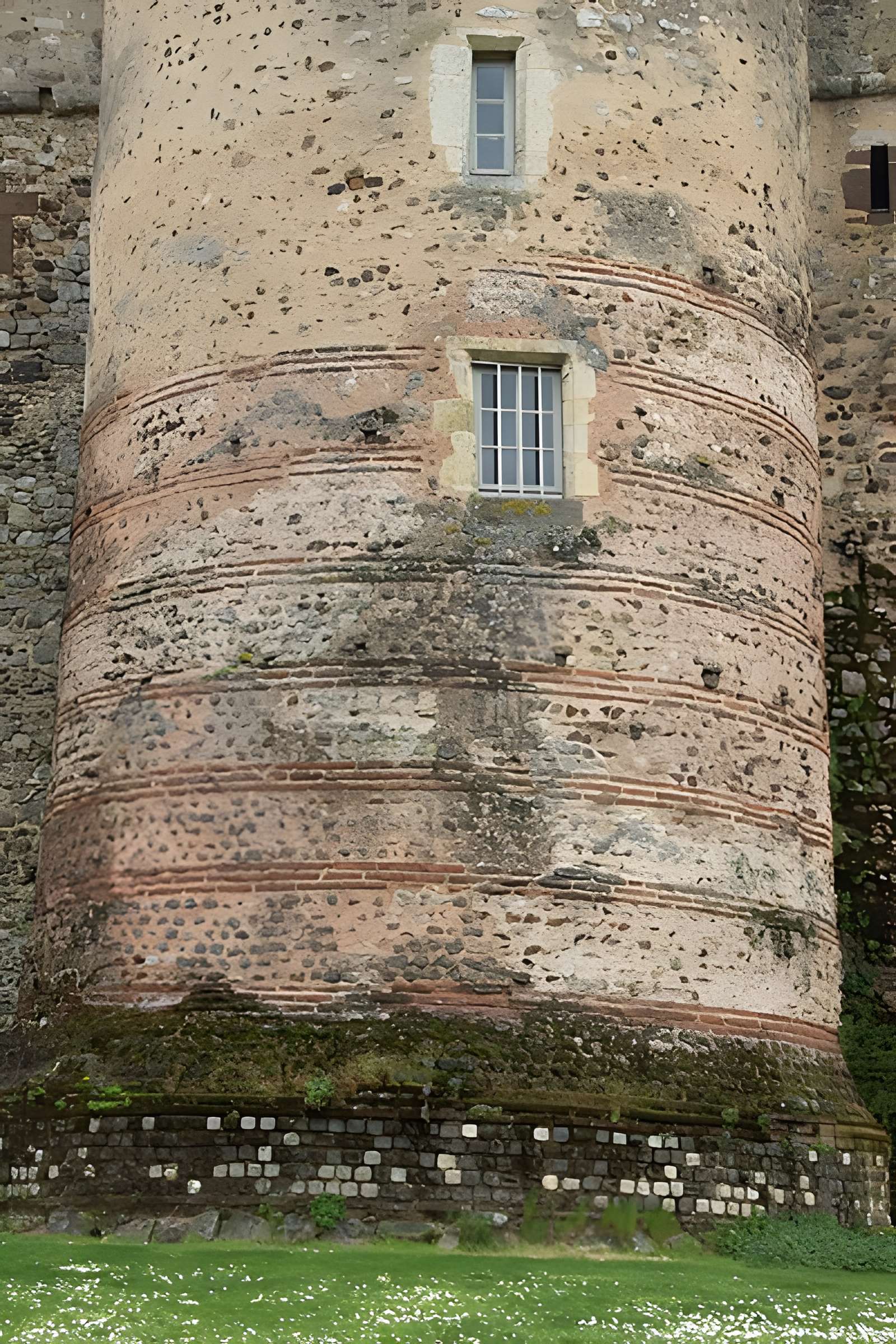 Enceinte gallo-romaine (restes)