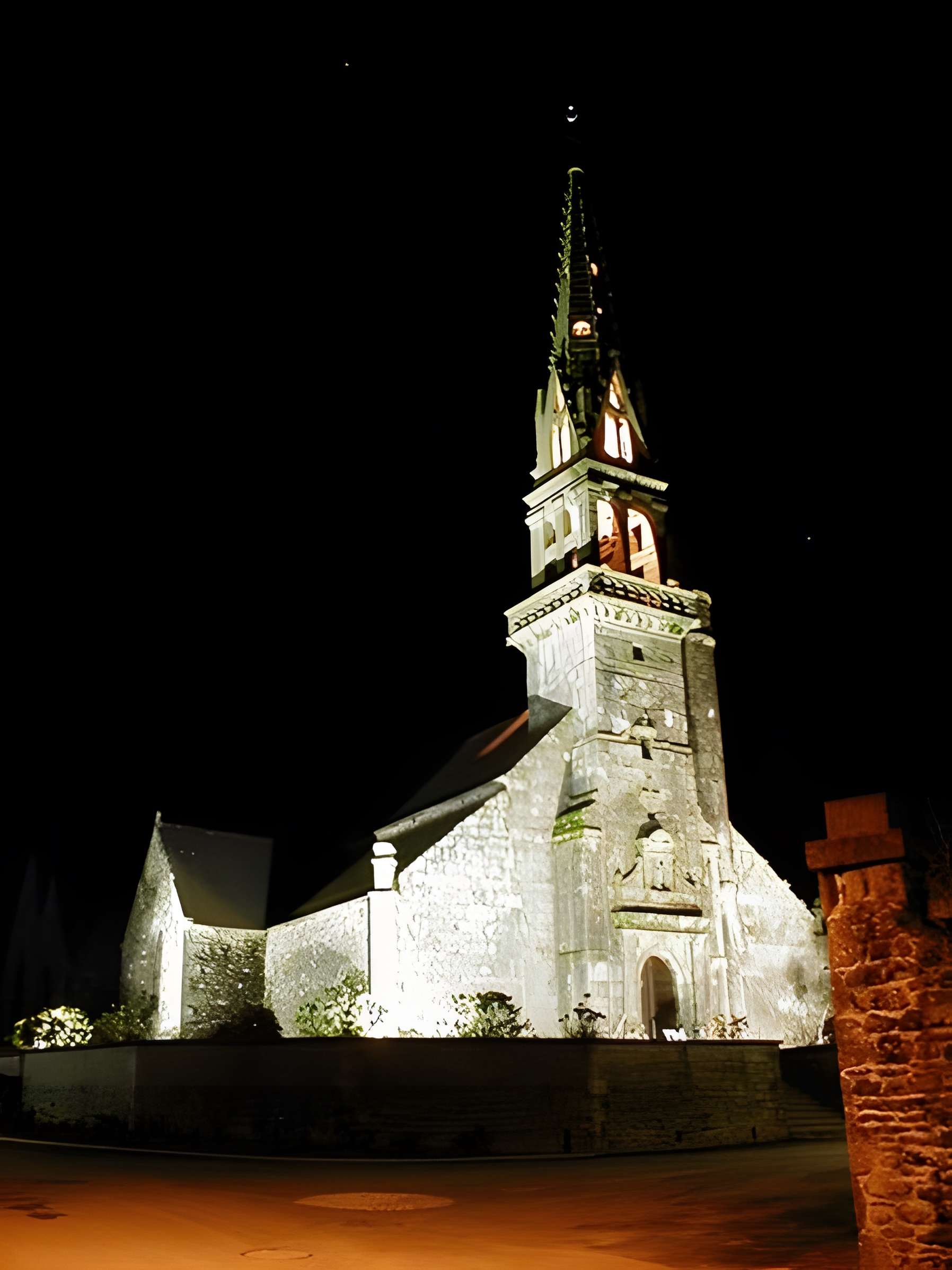 Église Saint-Pierre de Plougonver