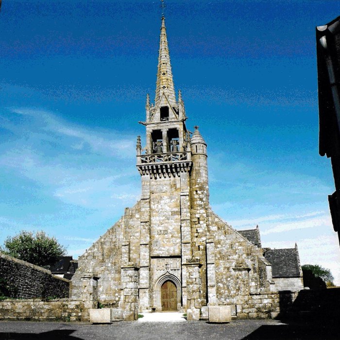 Photo de Église Saint-Pierre de Plounévez-Moëdec