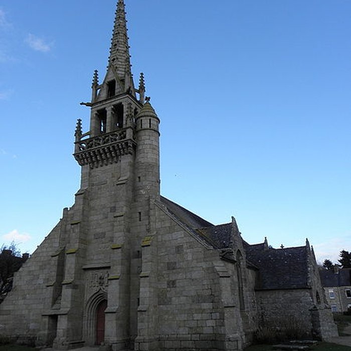 Photo de Église Saint-Pierre de Plounévez-Moëdec
