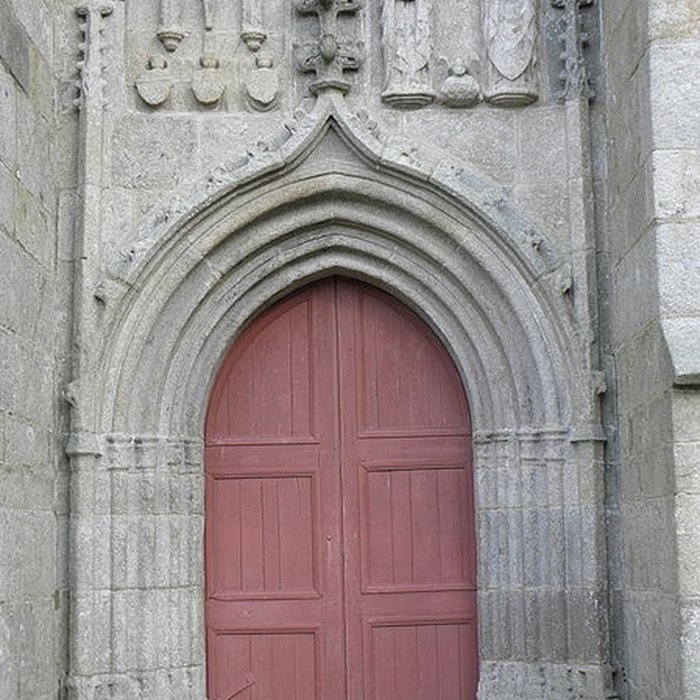 Photo de Église Saint-Pierre de Plounévez-Moëdec