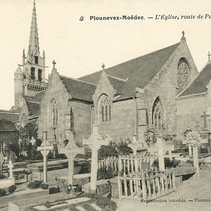 Photo de Église Saint-Pierre de Plounévez-Moëdec