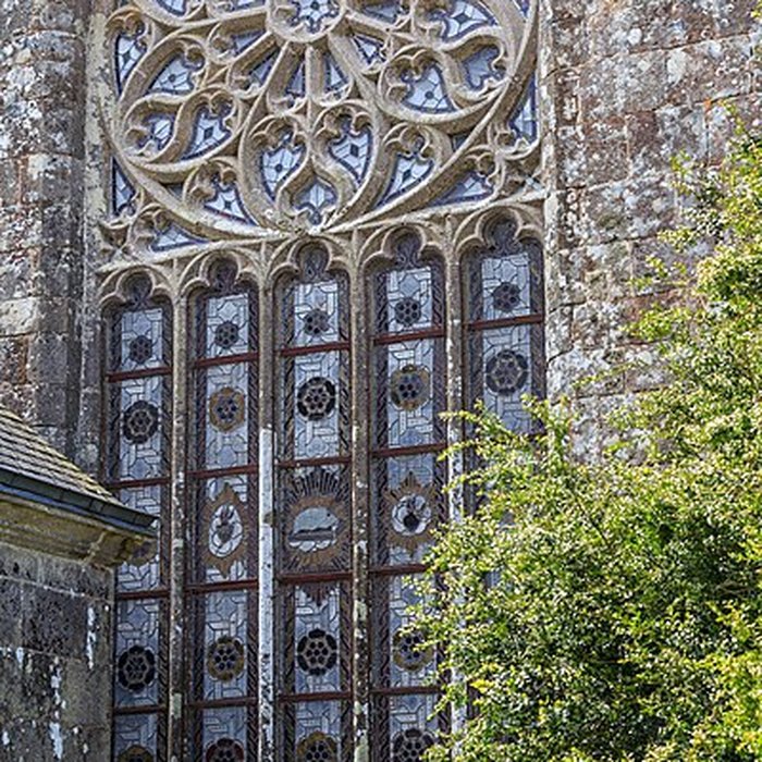 Photo de Église Saint-Pierre de Plounévez-Moëdec