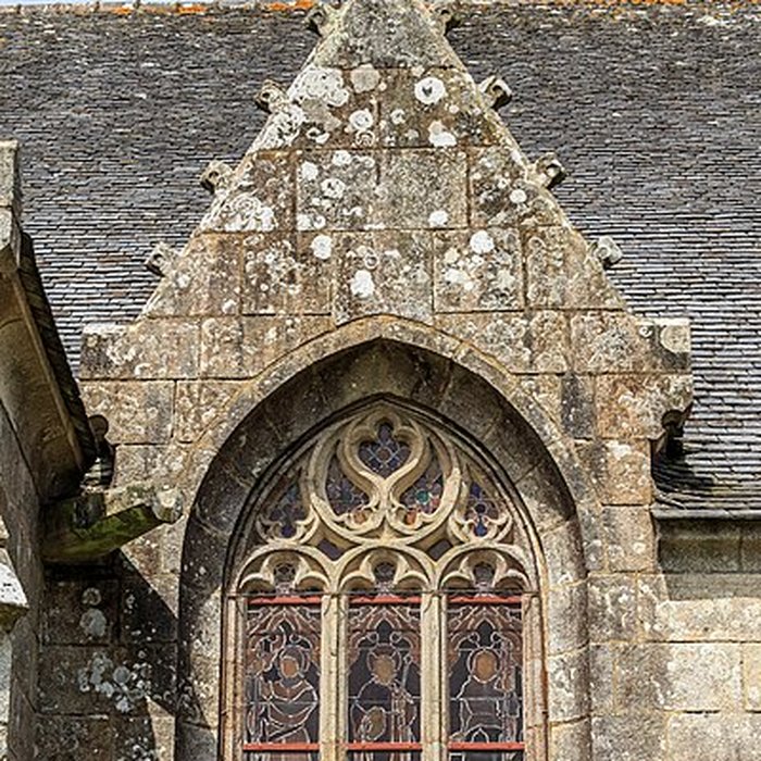 Photo de Église Saint-Pierre de Plounévez-Moëdec