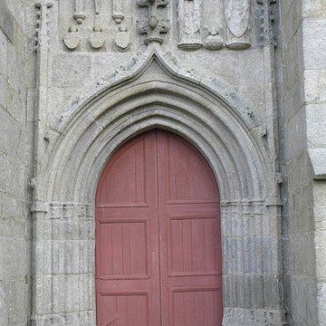 Église Saint-Pierre de Plounévez-Moëdec