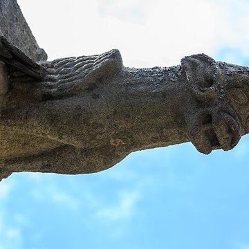 Église Saint-Pierre de Plounévez-Moëdec
