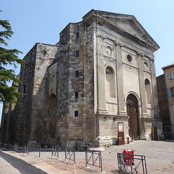 Église Saint-Pierre de Pont-Saint-Esprit