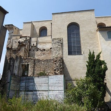 Église Saint-Pierre de Pont-Saint-Esprit