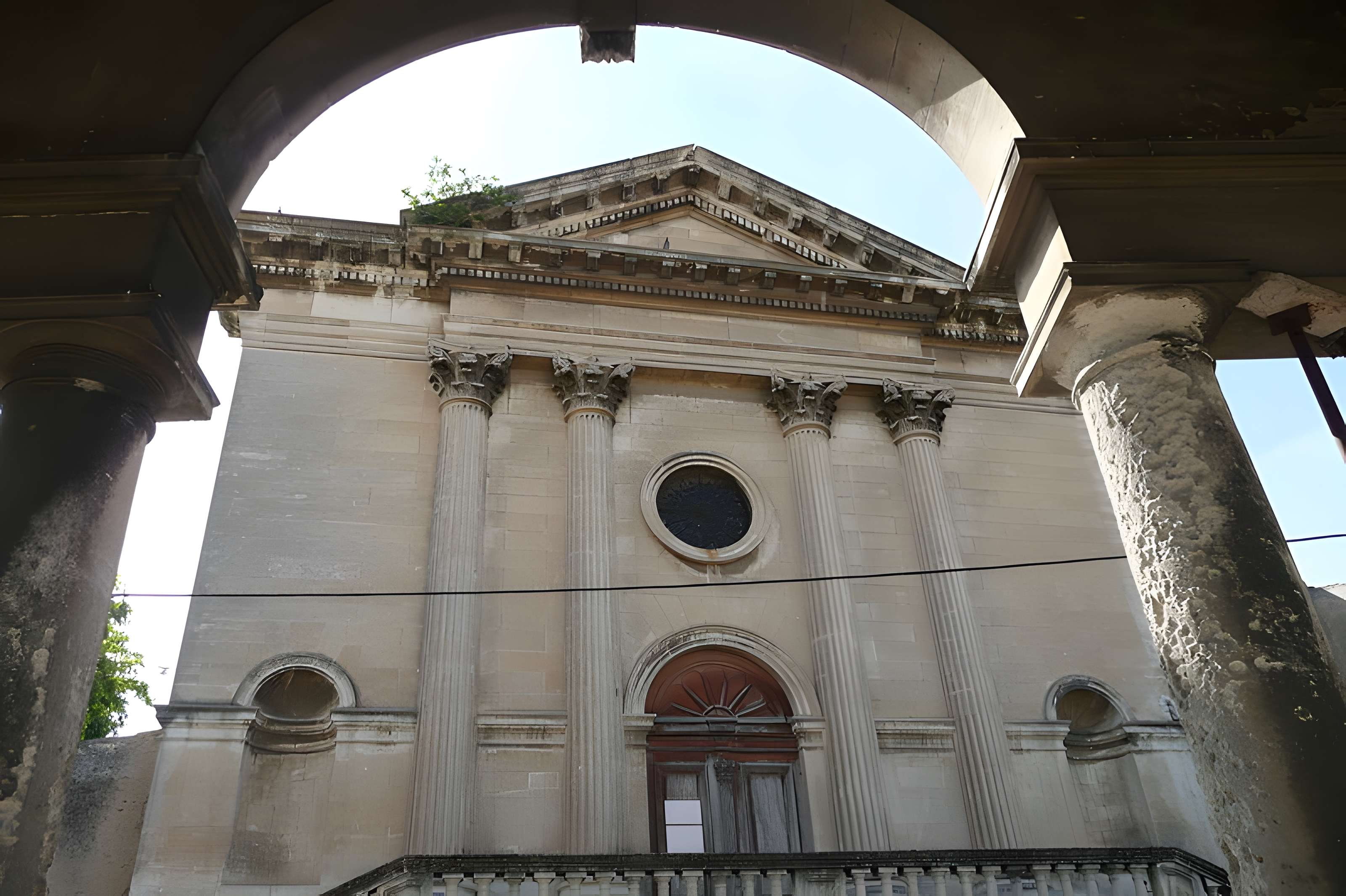 Église Saint-Pierre de Pont-Saint-Esprit