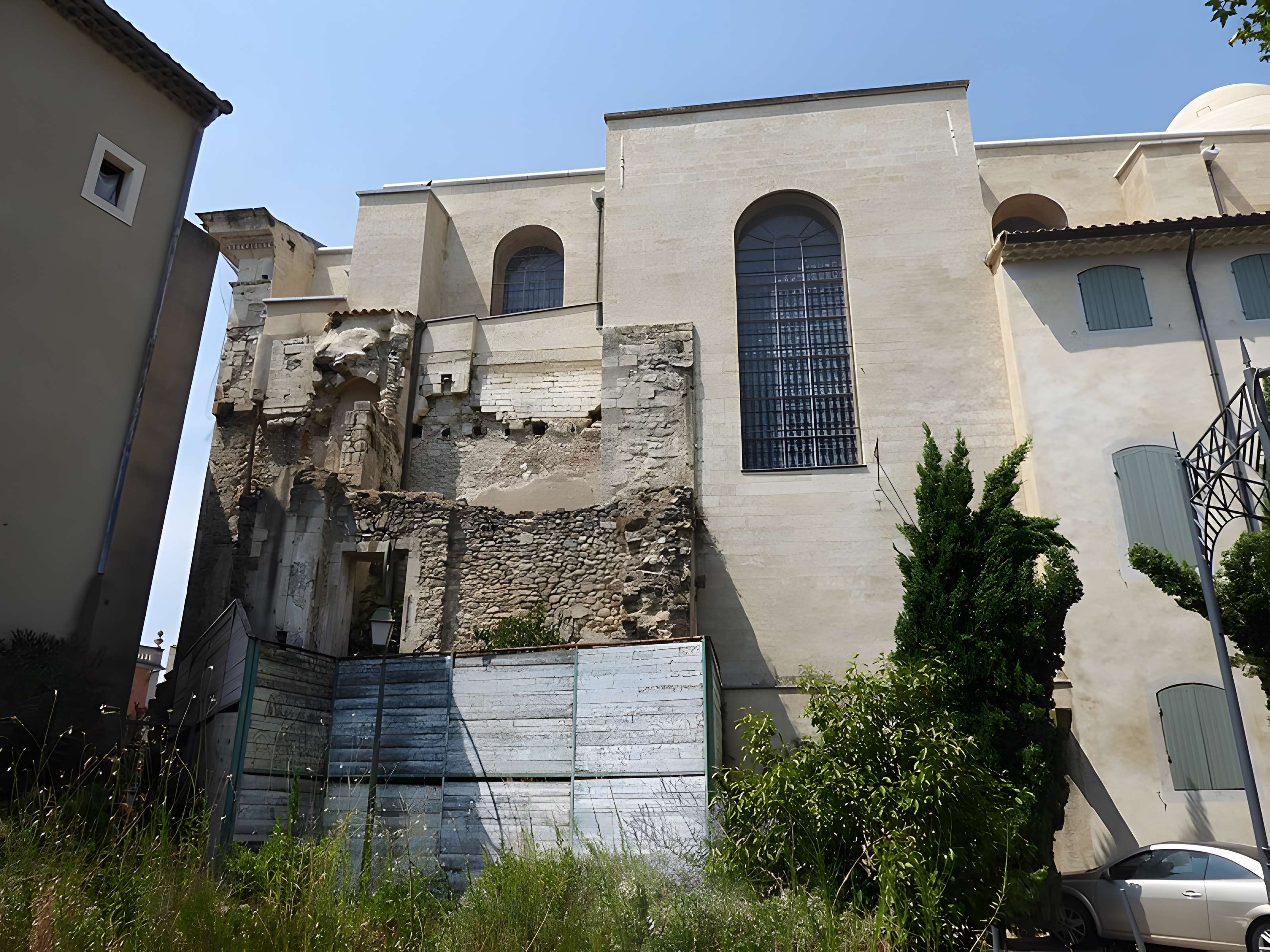 Église Saint-Pierre de Pont-Saint-Esprit