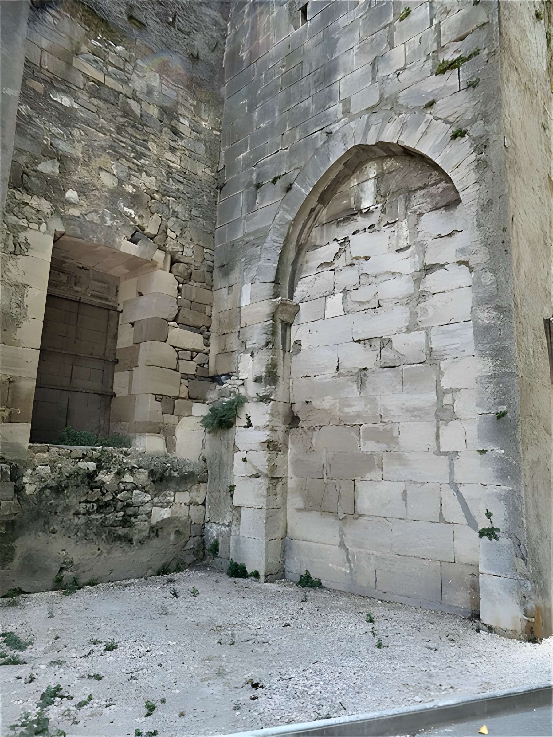 Église Saint-Pierre de Pont-Saint-Esprit