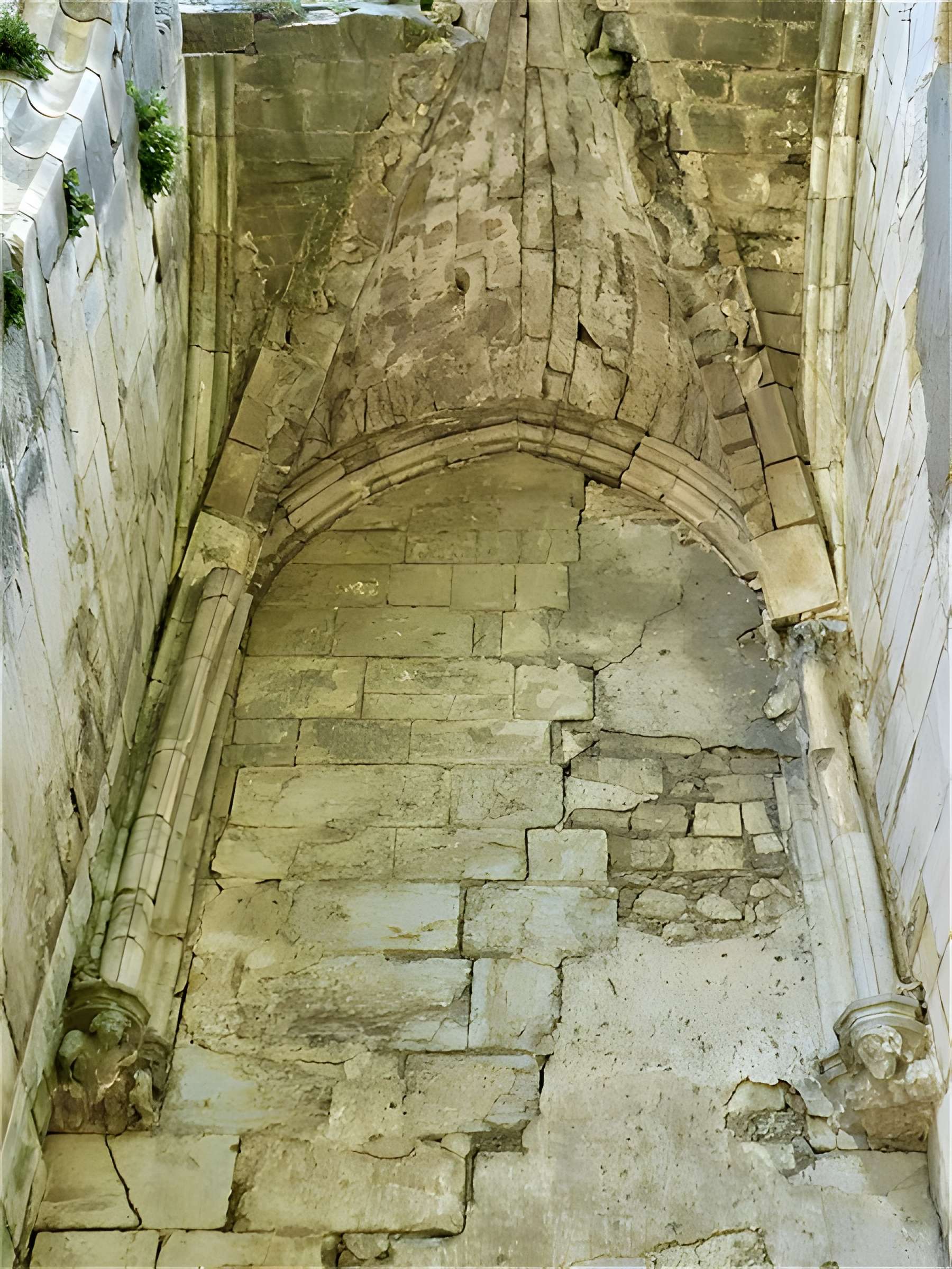 Église Saint-Pierre de Pont-Saint-Esprit