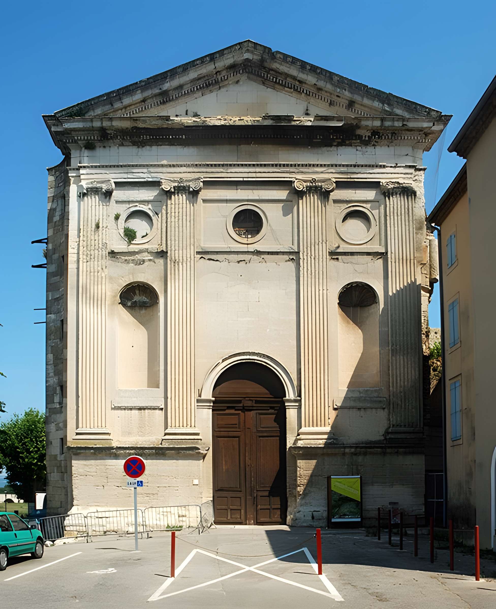 Église Saint-Pierre de Pont-Saint-Esprit