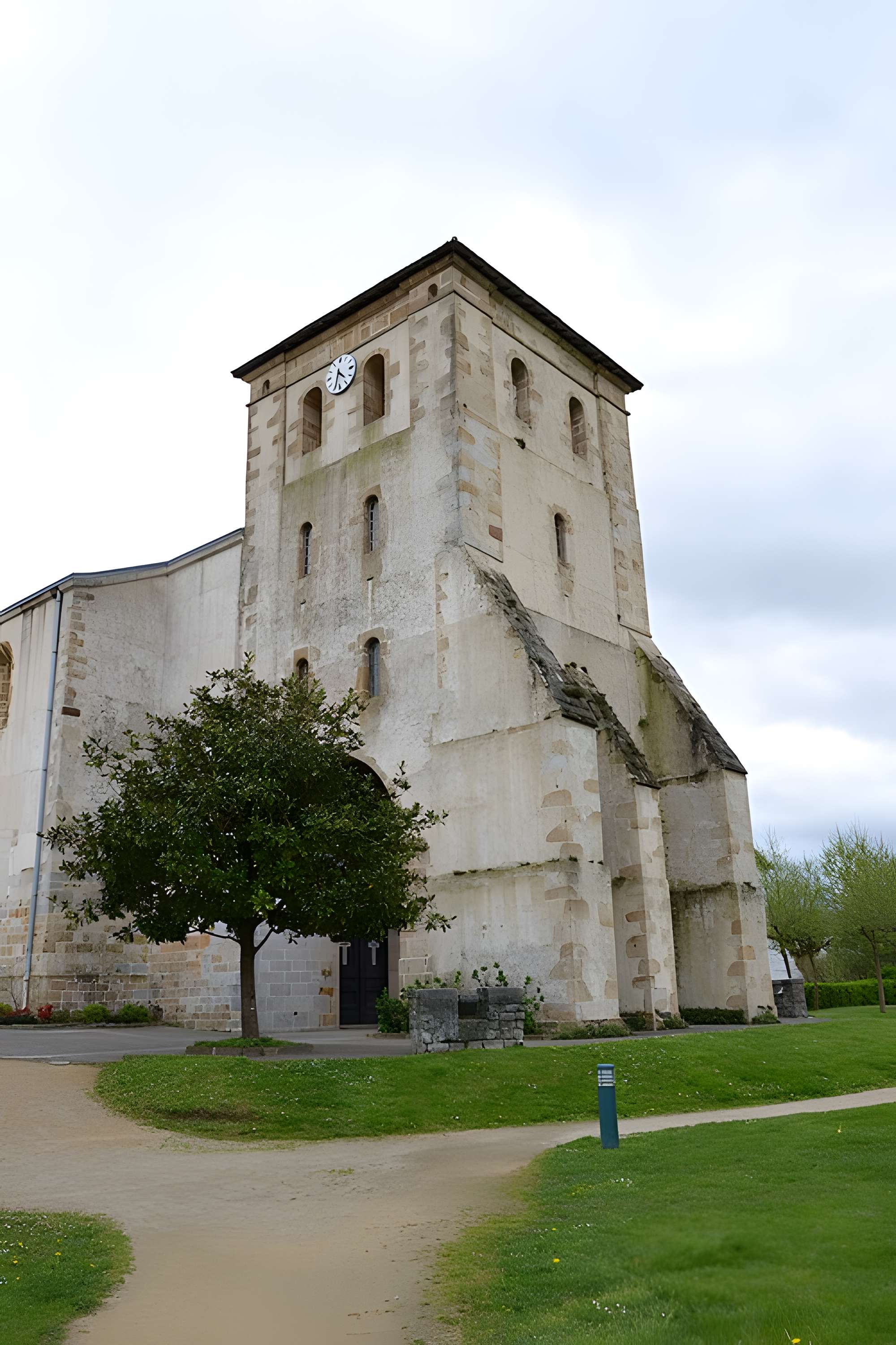 Église Saint-Pierre de Saint-Pée-sur-Nivelle