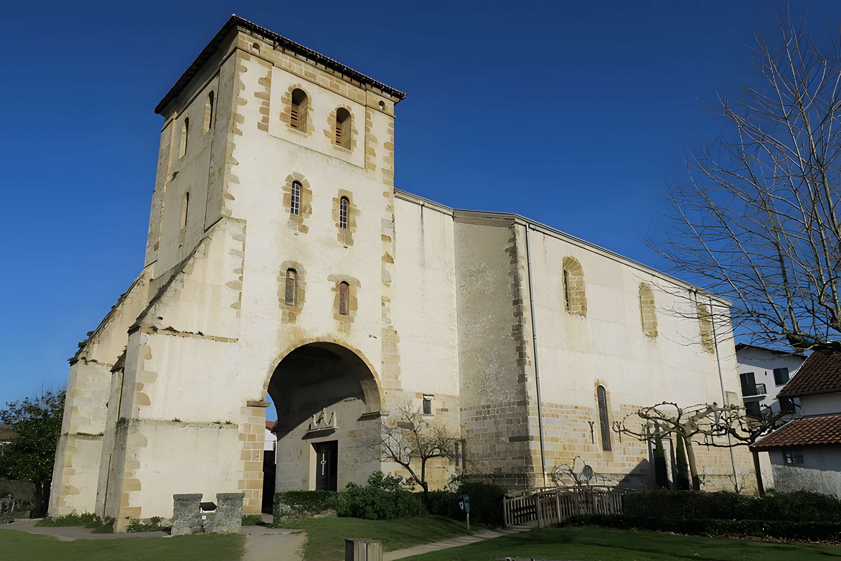 Église Saint-Pierre de Saint-Pée-sur-Nivelle