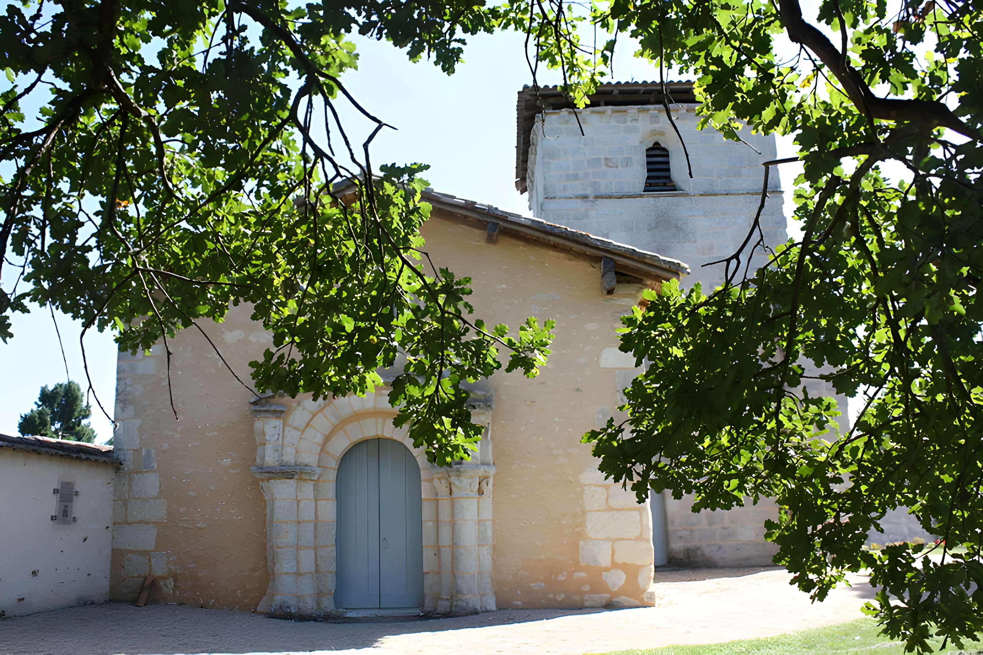 Église Saint-Pierre de Saint-Pierre-du-Palais