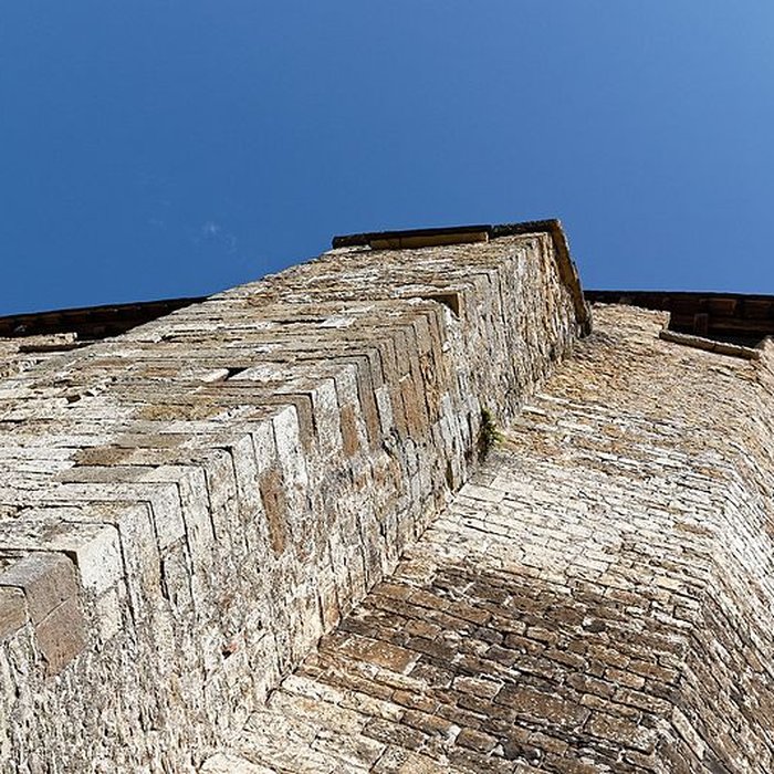 Photo de Église Saint-Pierre de Saint-Pierre-Toirac