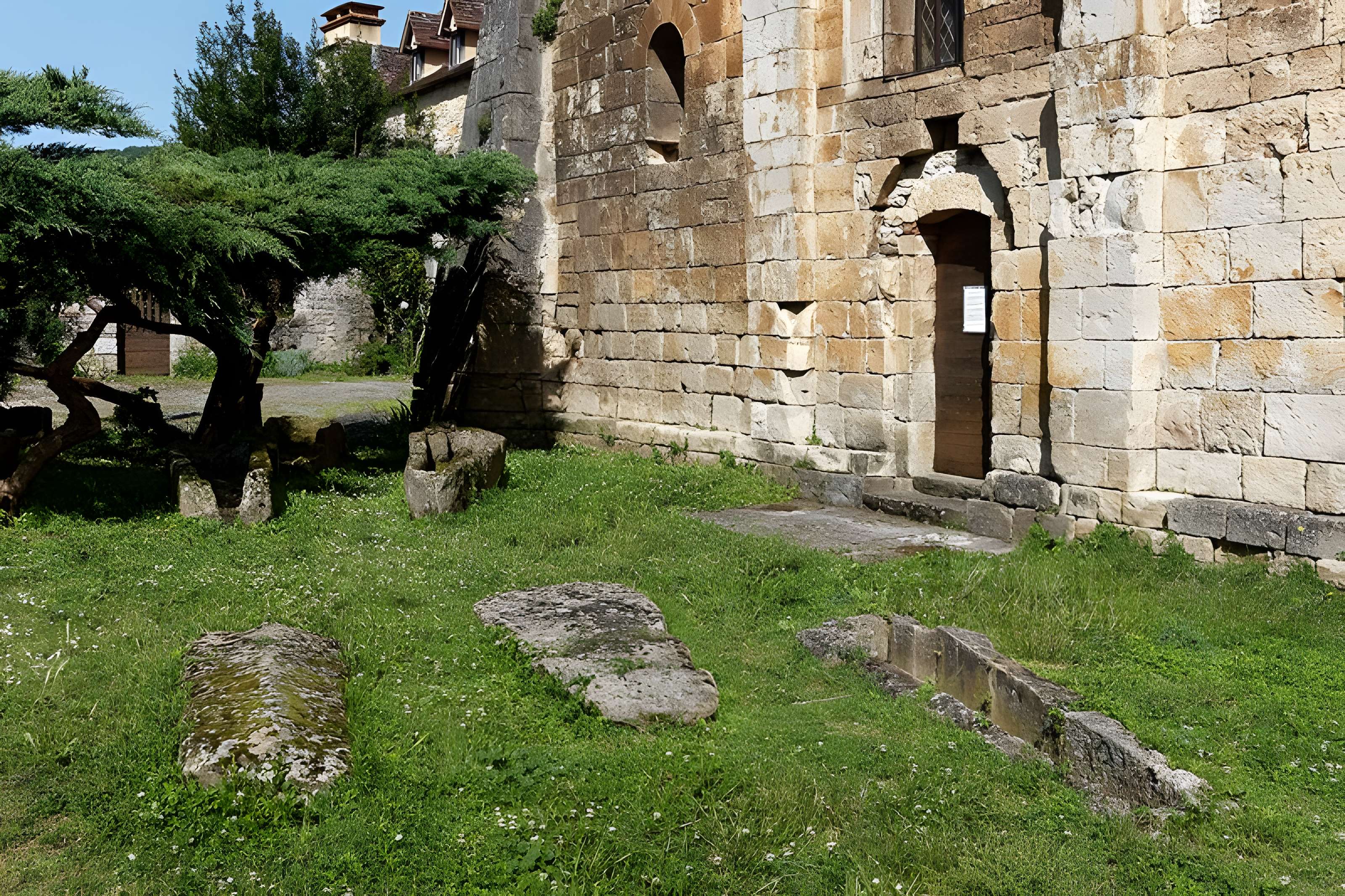 Église Saint-Pierre de Saint-Pierre-Toirac