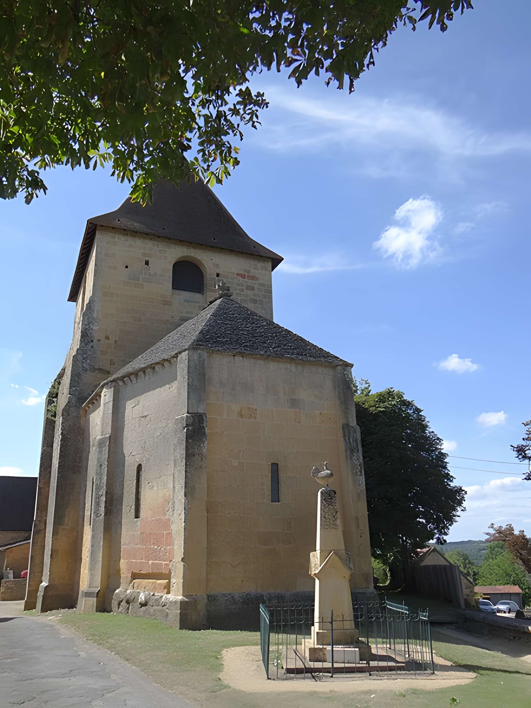 Église Saint-Pierre de Sireuil