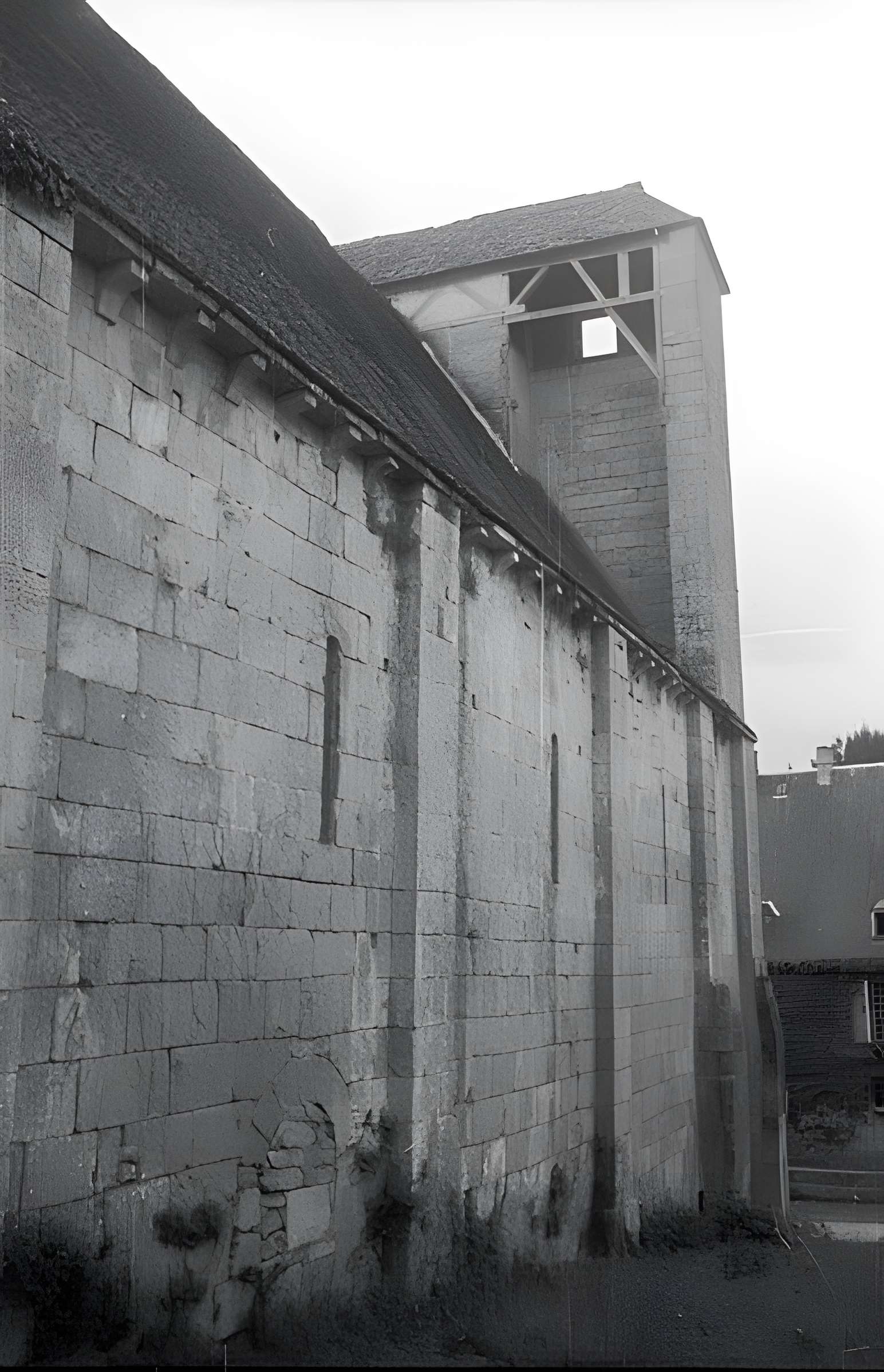 Église Saint-Pierre de Sireuil