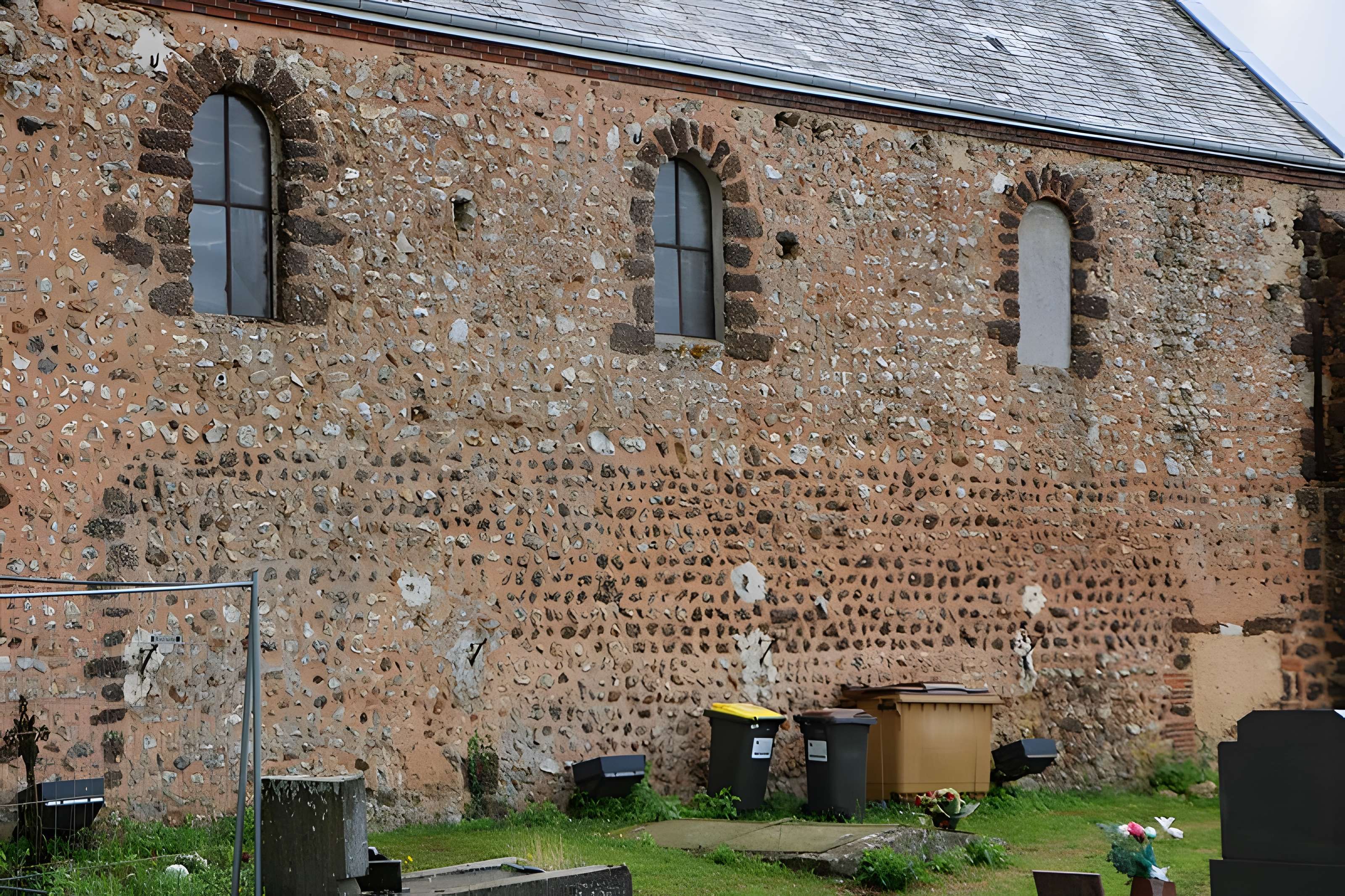 Église Saint-Pierre de Thimert