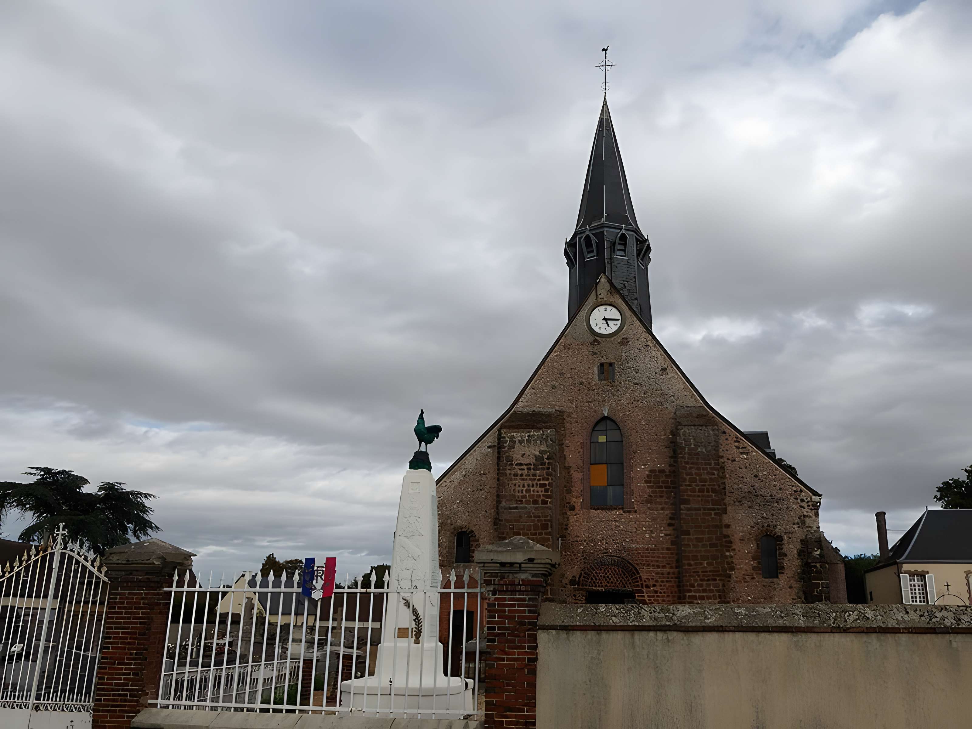 Église Saint-Pierre de Thimert