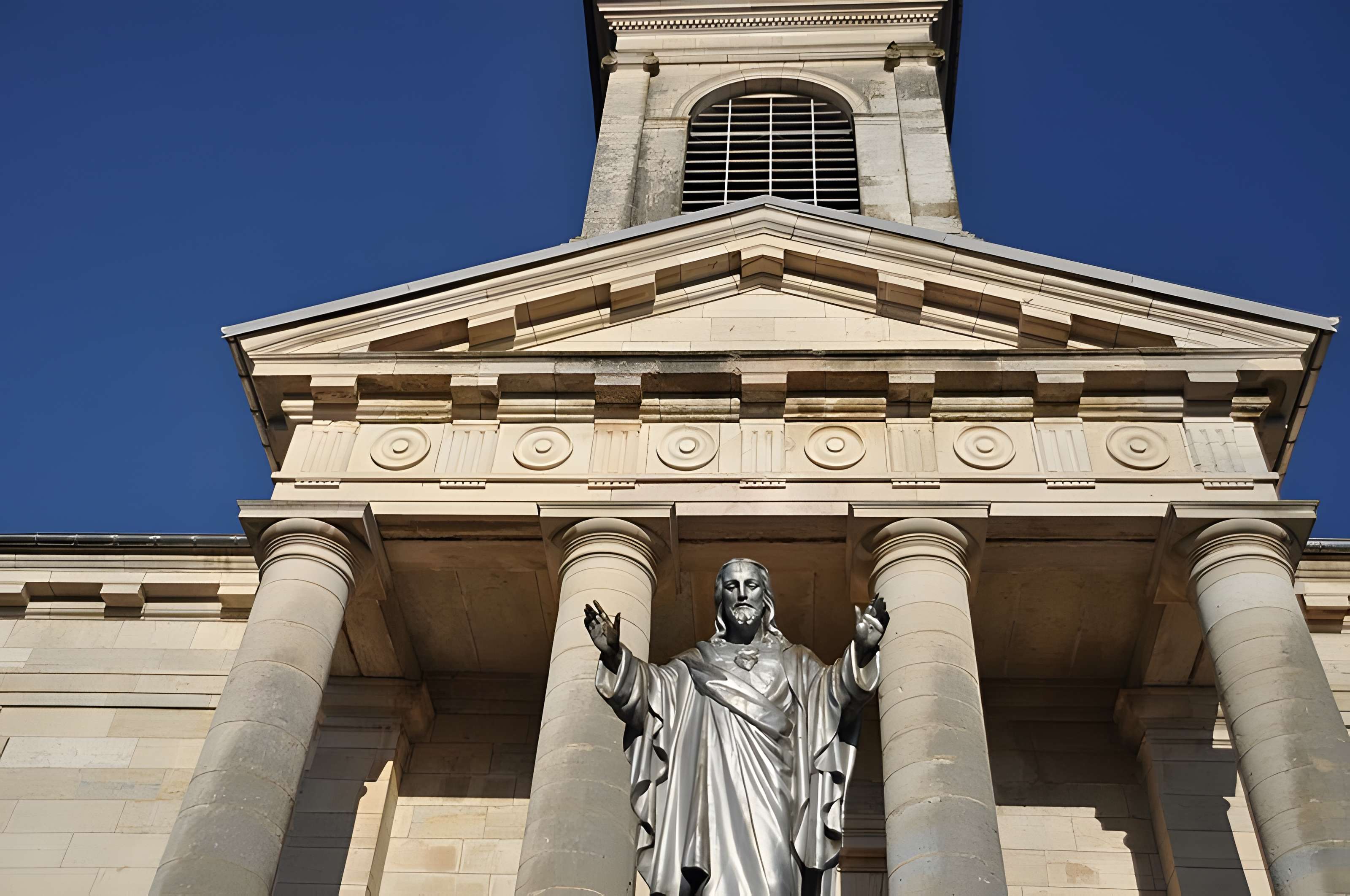 Église Saint-Pierre de Valay