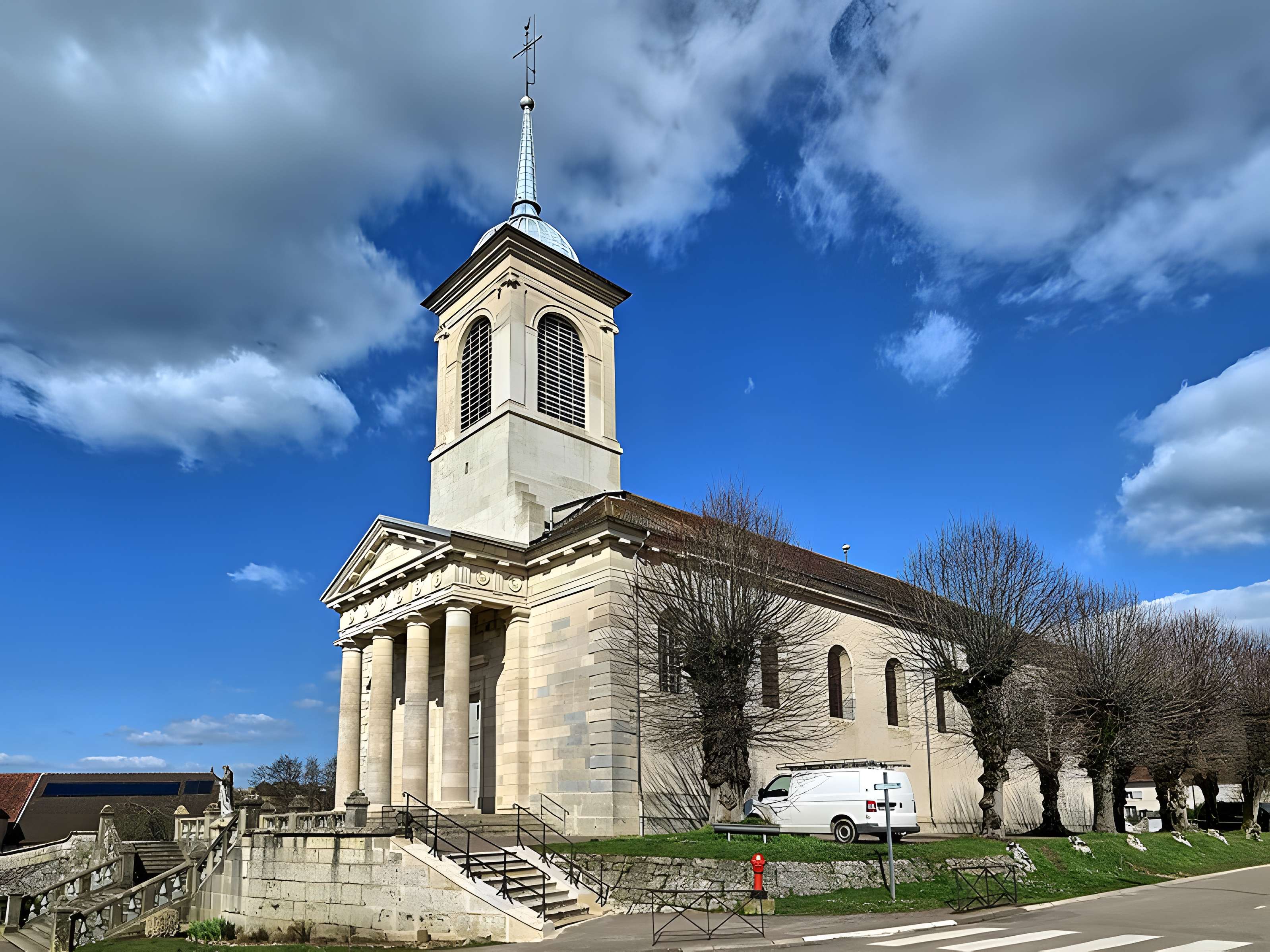 Église Saint-Pierre de Valay
