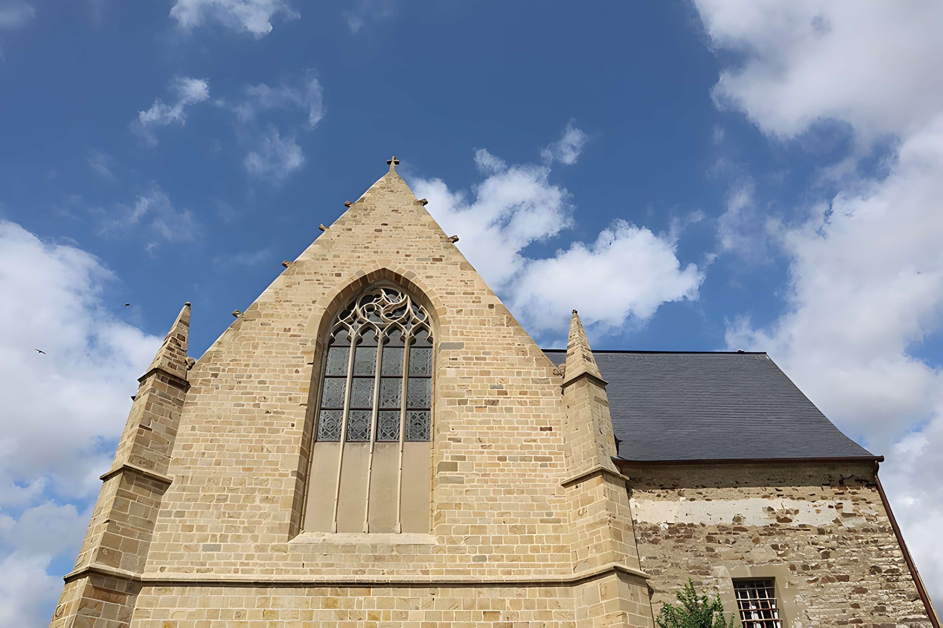 Église Saint-Pierre de Visseiche