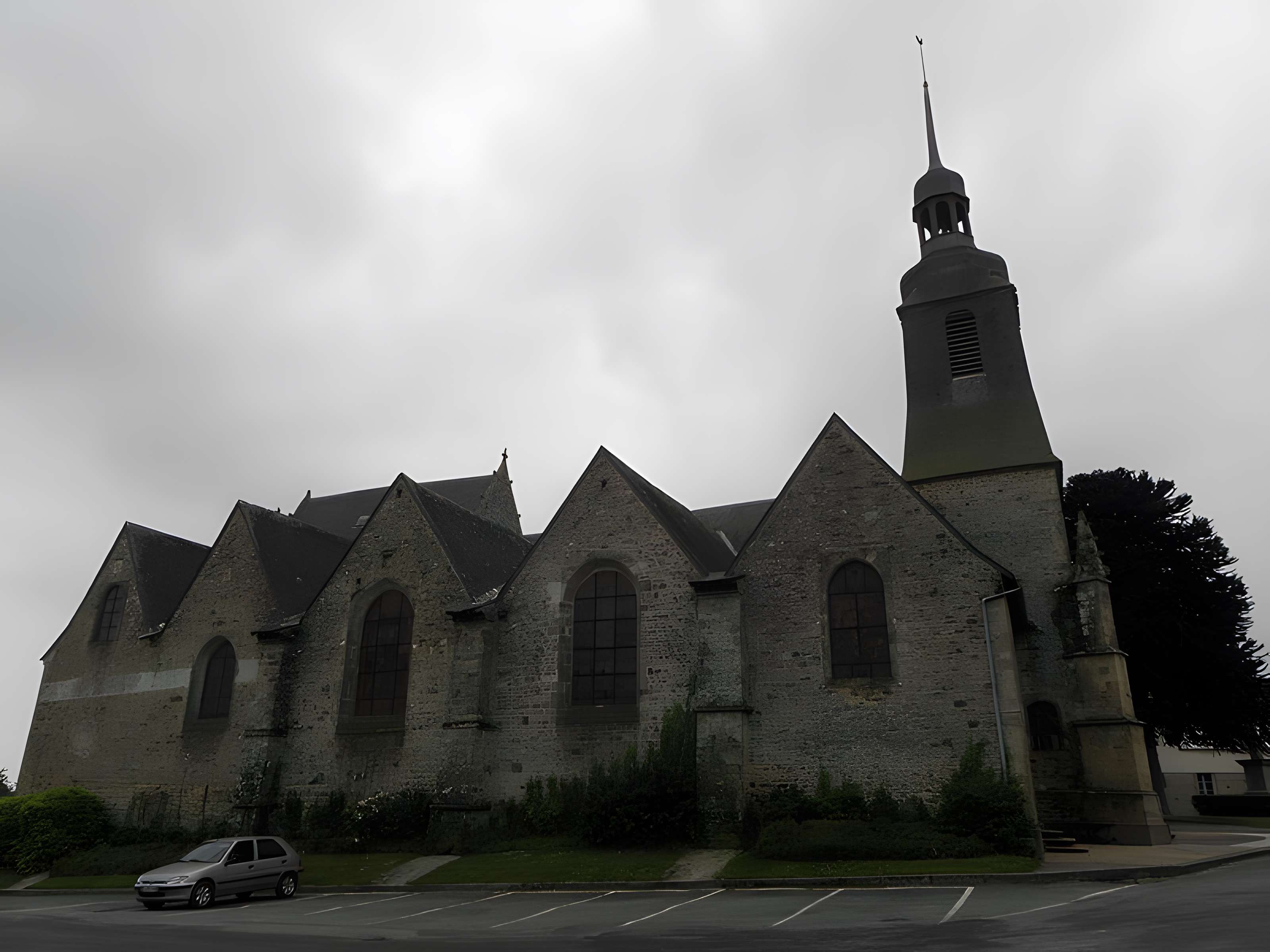 Église Saint-Pierre de Visseiche