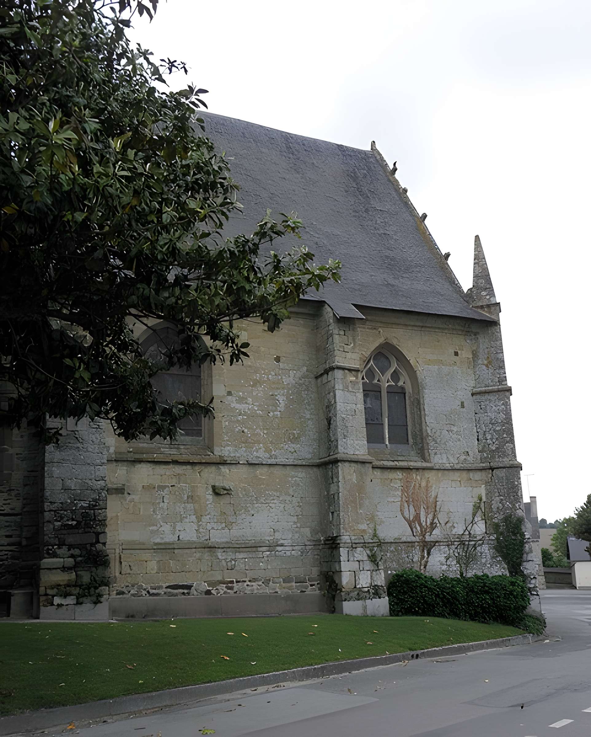Église Saint-Pierre de Visseiche