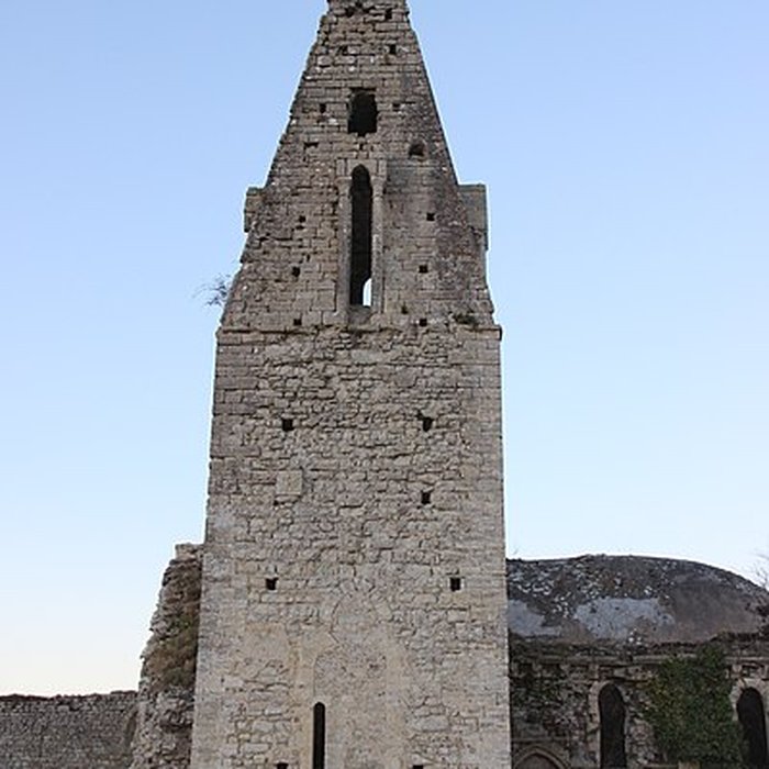 Photo de Église Saint-Pierre dEngranville de Formigny