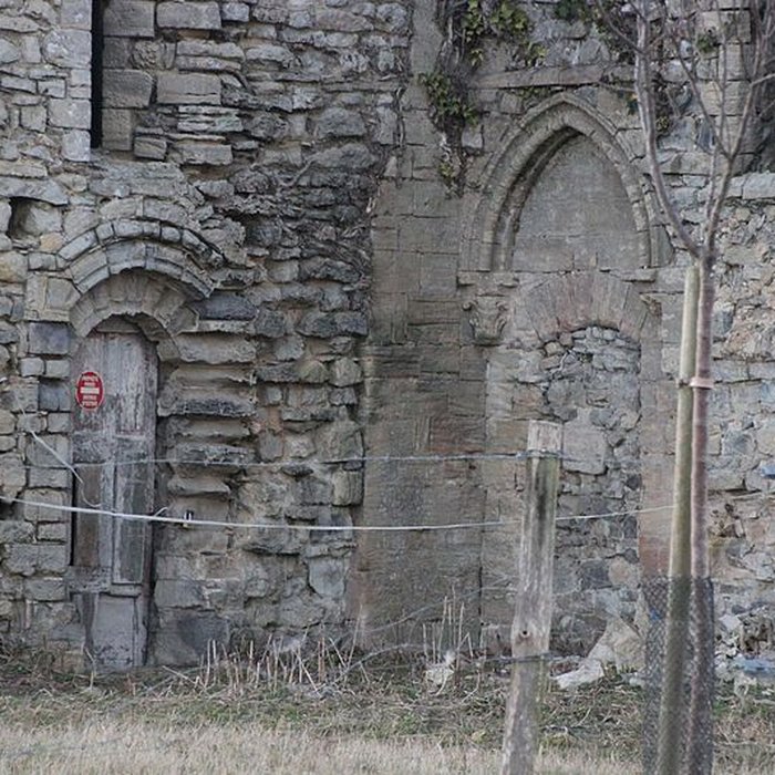 Photo de Église Saint-Pierre dEngranville de Formigny
