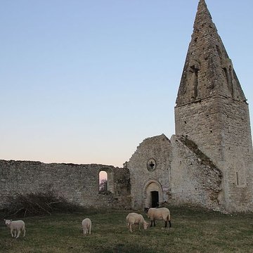Église Saint-Pierre dEngranville de Formigny