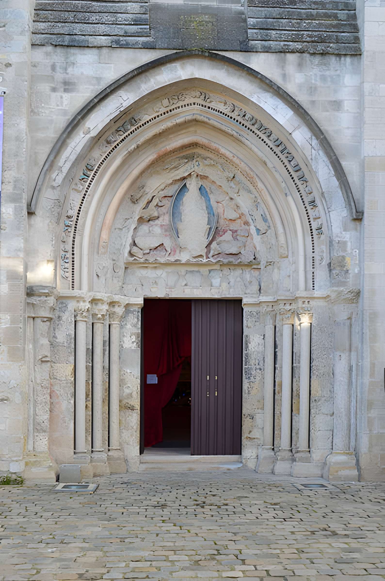 Église Saint-Pierre des Minimes à Compiègne