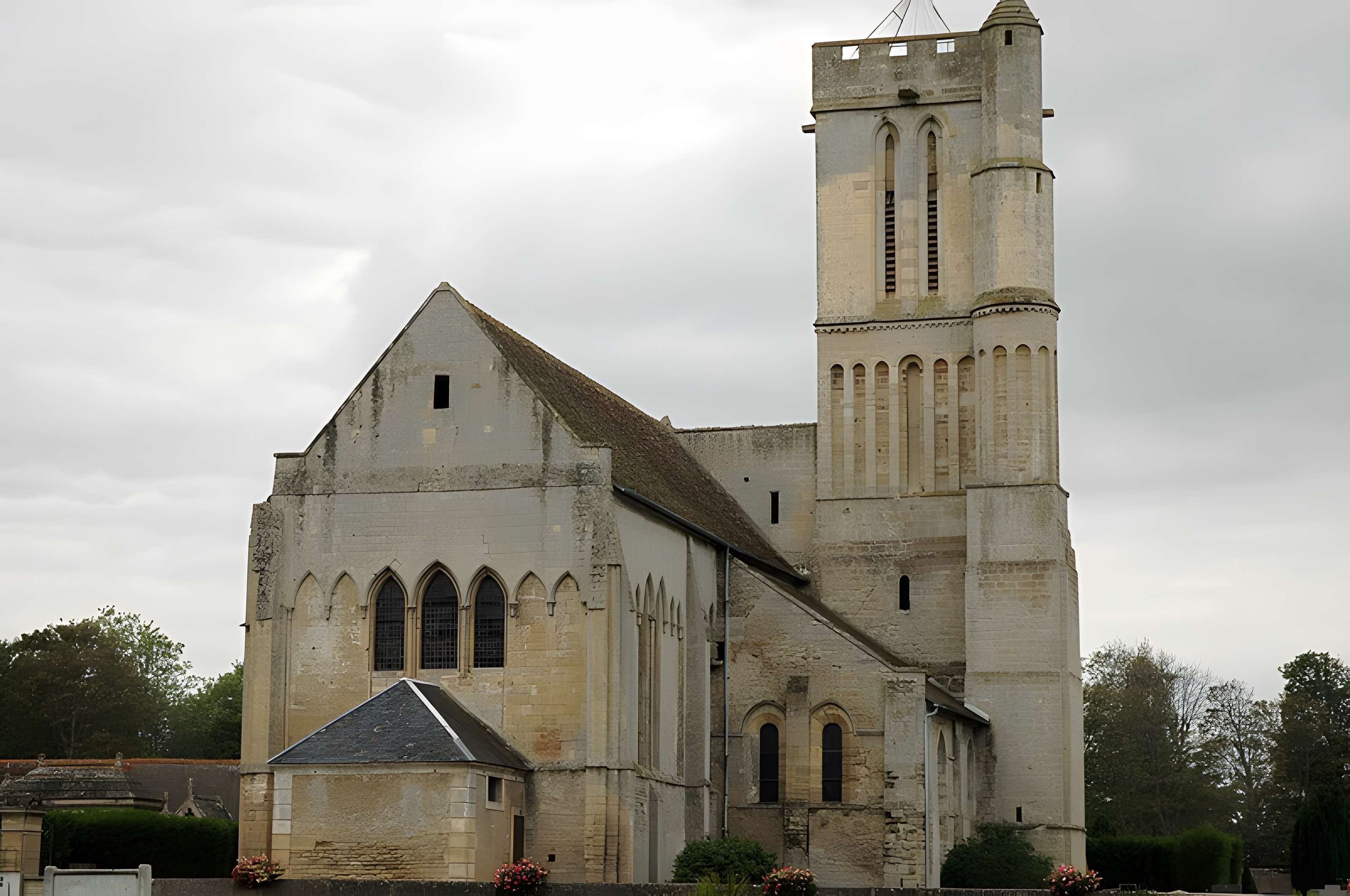 Église Saint-Pierre d'Hermanville-sur-Mer