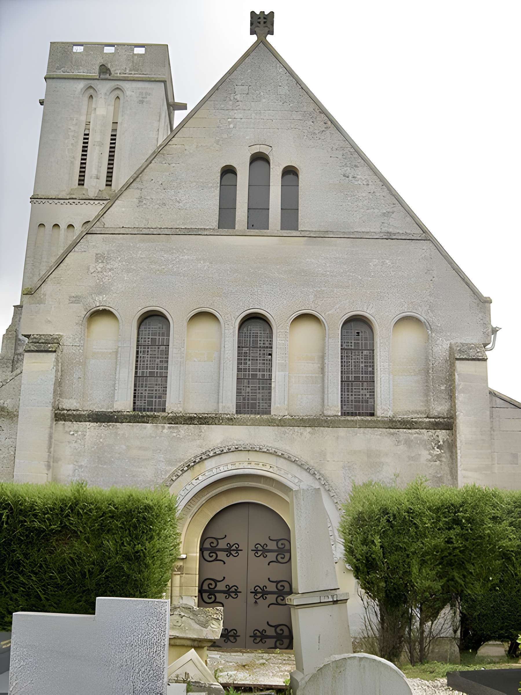Église Saint-Pierre d'Hermanville-sur-Mer