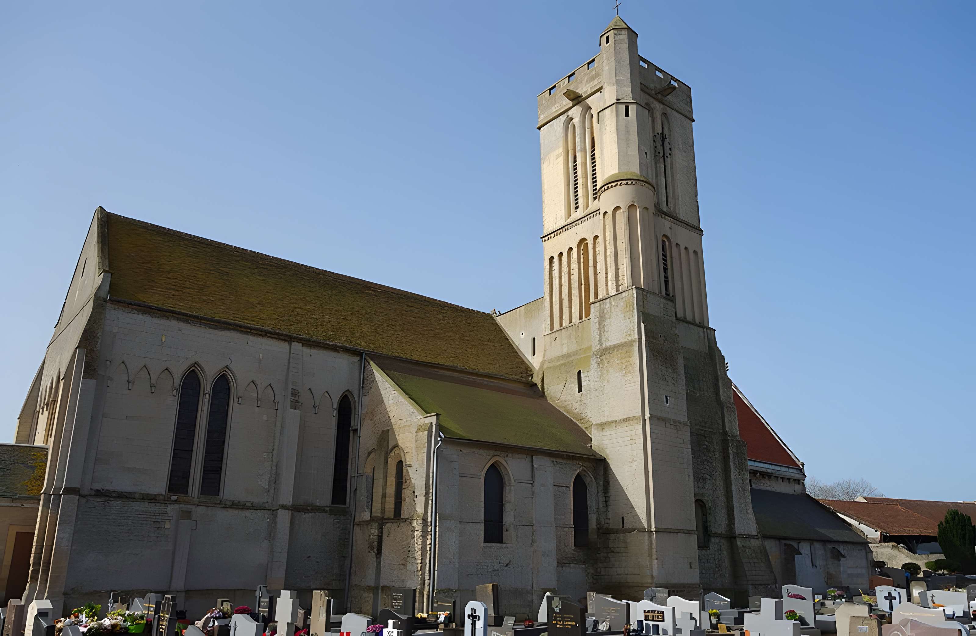 Église Saint-Pierre d'Hermanville-sur-Mer