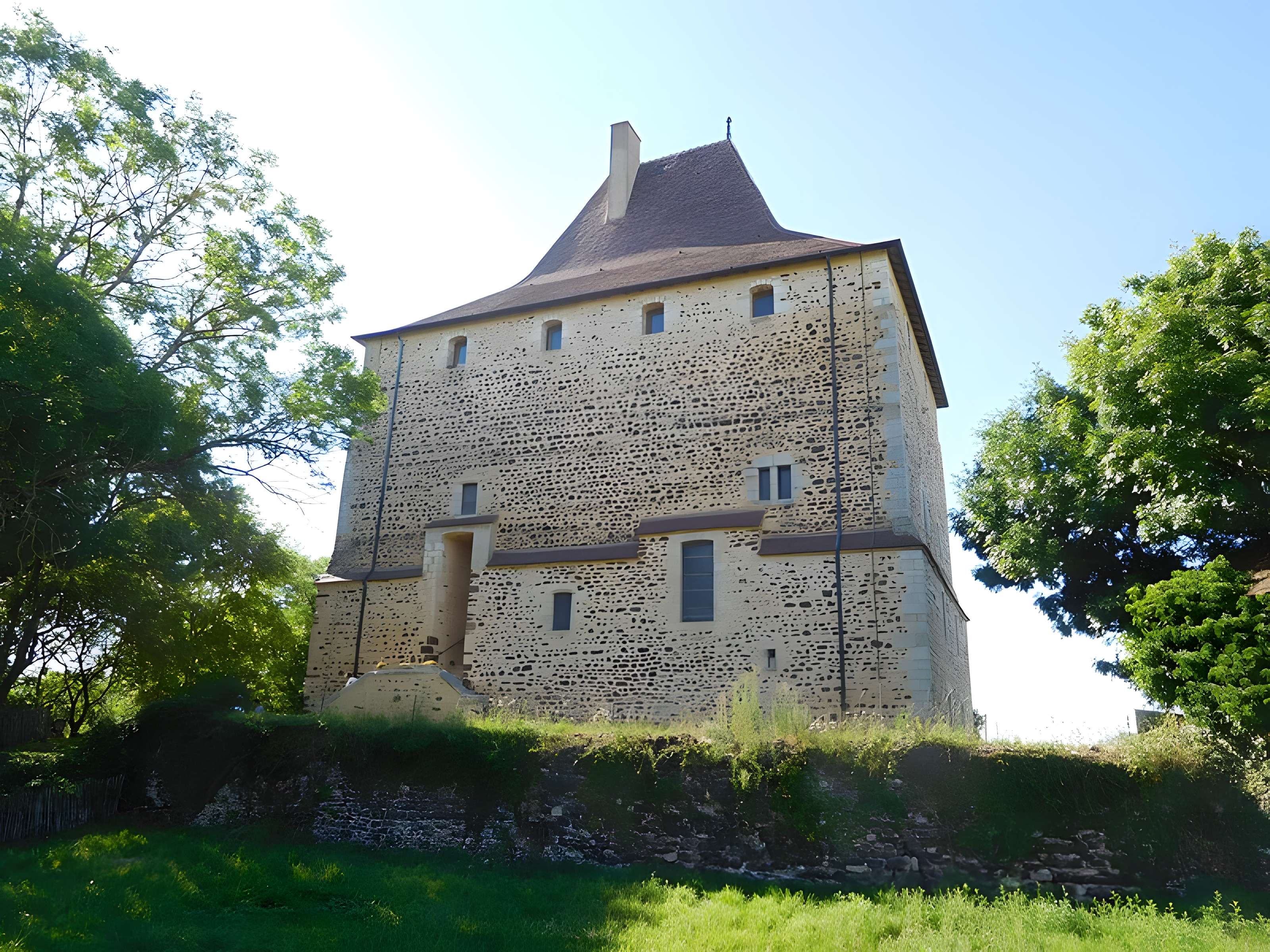 Ensemble castral de Vèvre