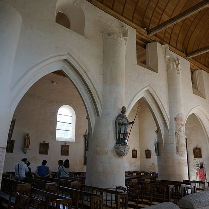 Photo de Église Saint-Pierre dIsle-Aumont