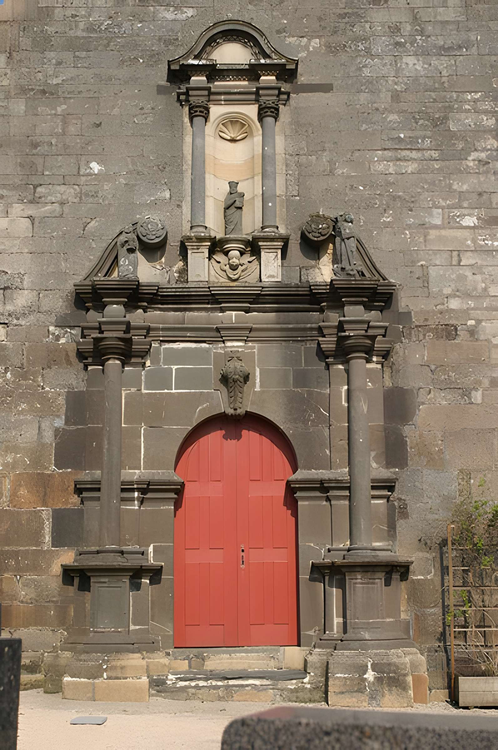 Église Saint-Pierre d'Ivrillac