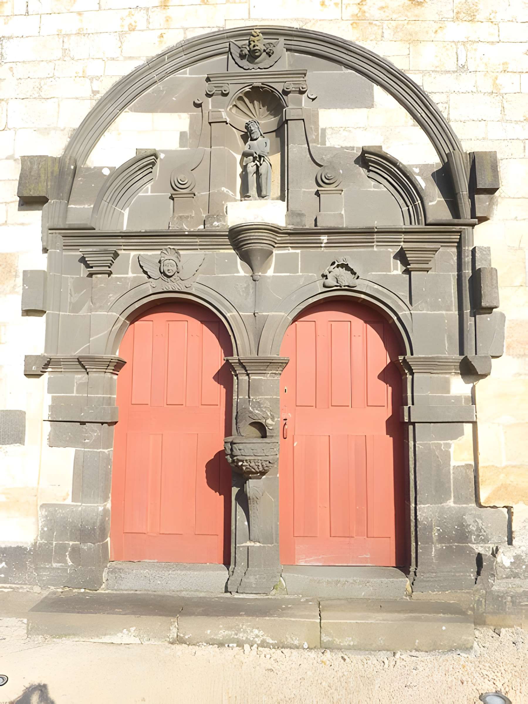 Église Saint-Pierre d'Ivrillac