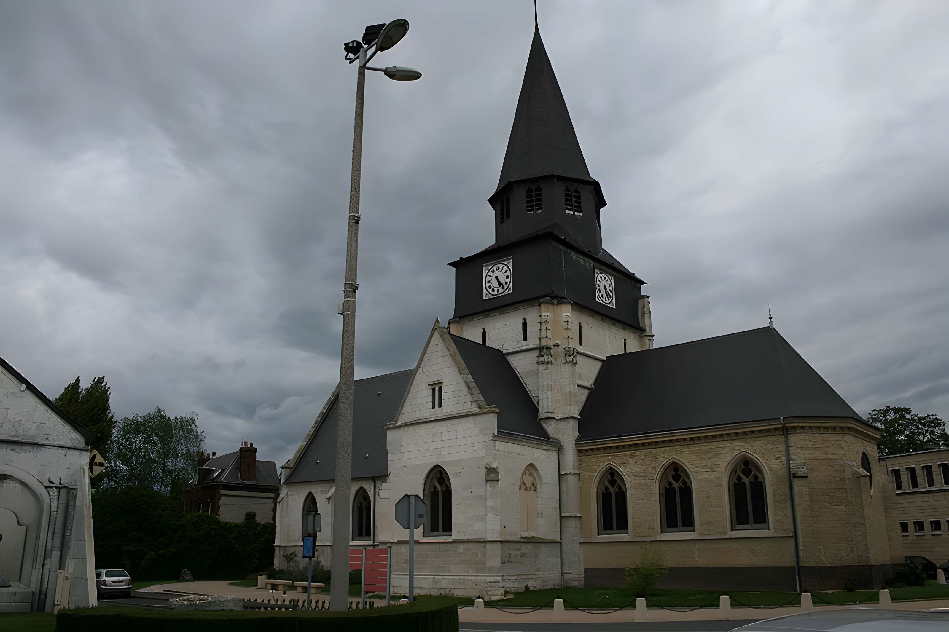 Église Saint-Pierre du Grand-Quevilly