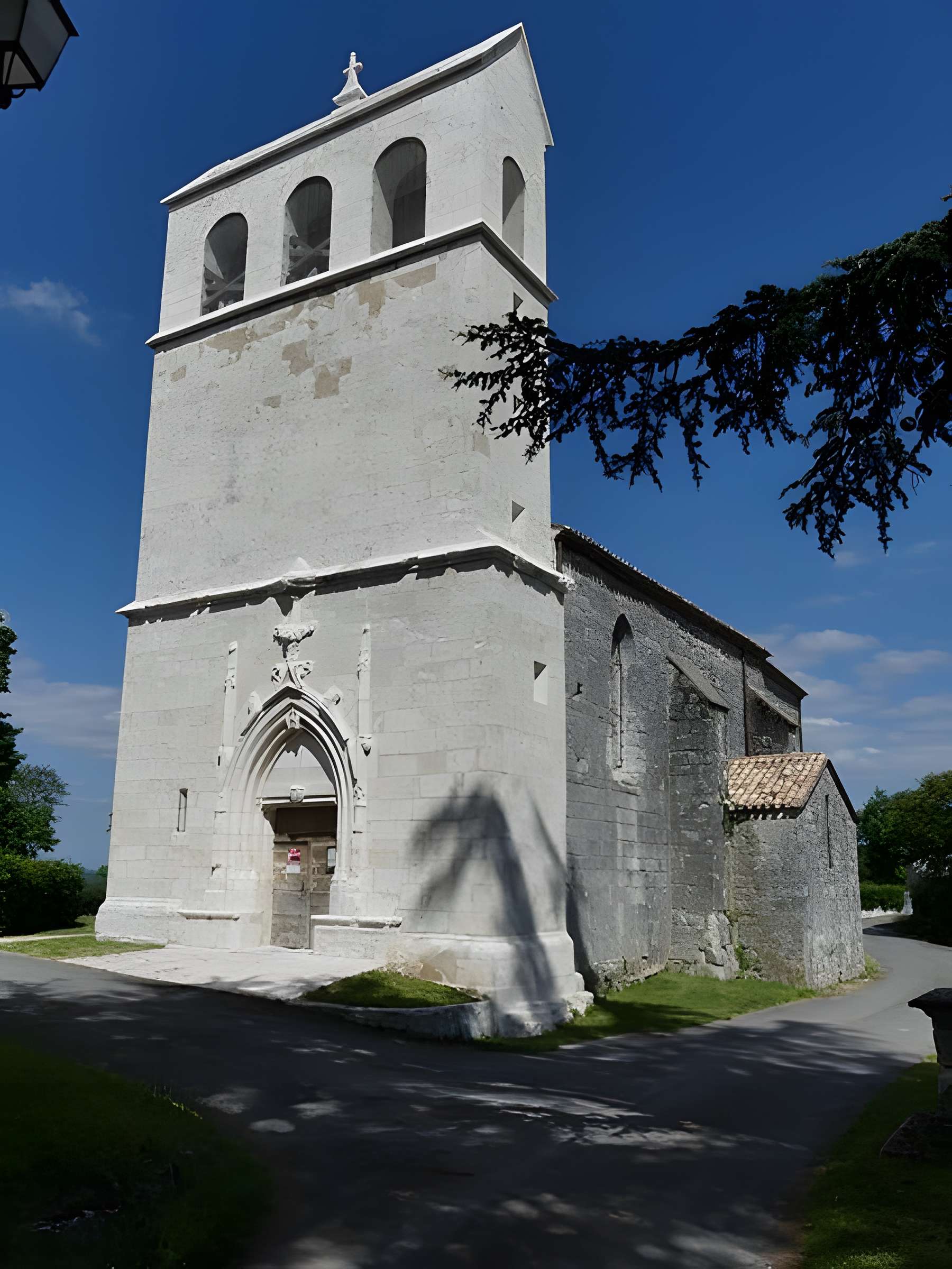 Église Saint-Pierre et Saint-Paul de Colombier 