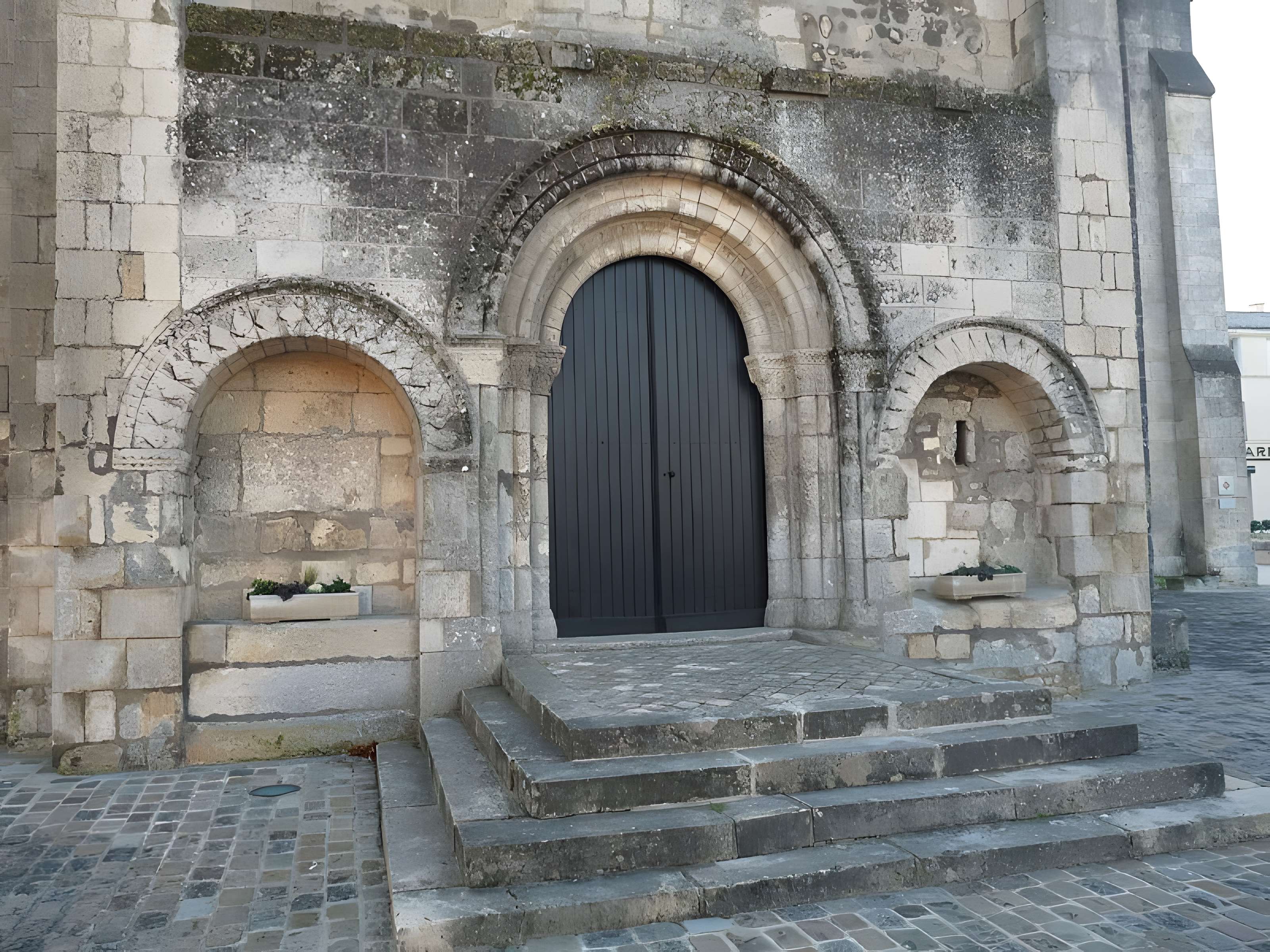 Église Saint-Pierre-aux-Liens de Segonzac