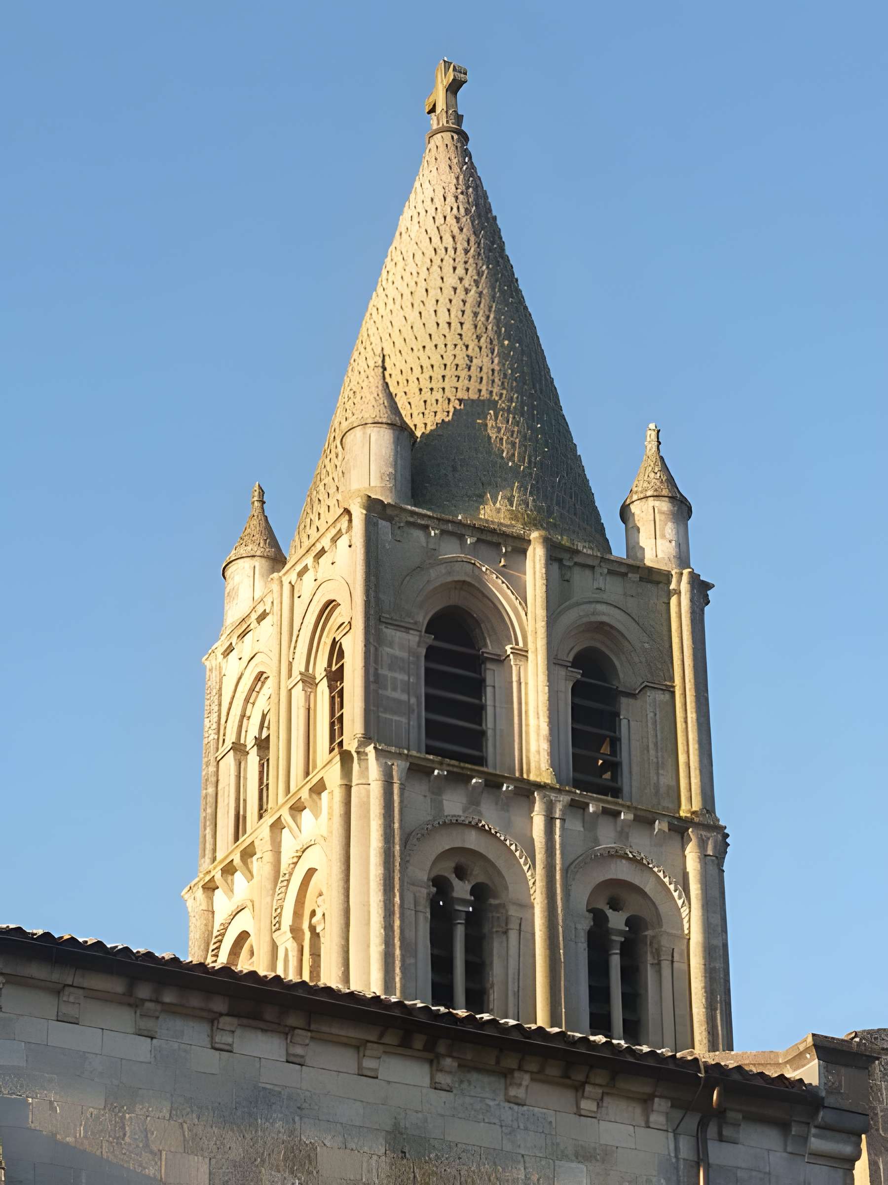 Église Saint-Pierre-aux-Liens de Segonzac