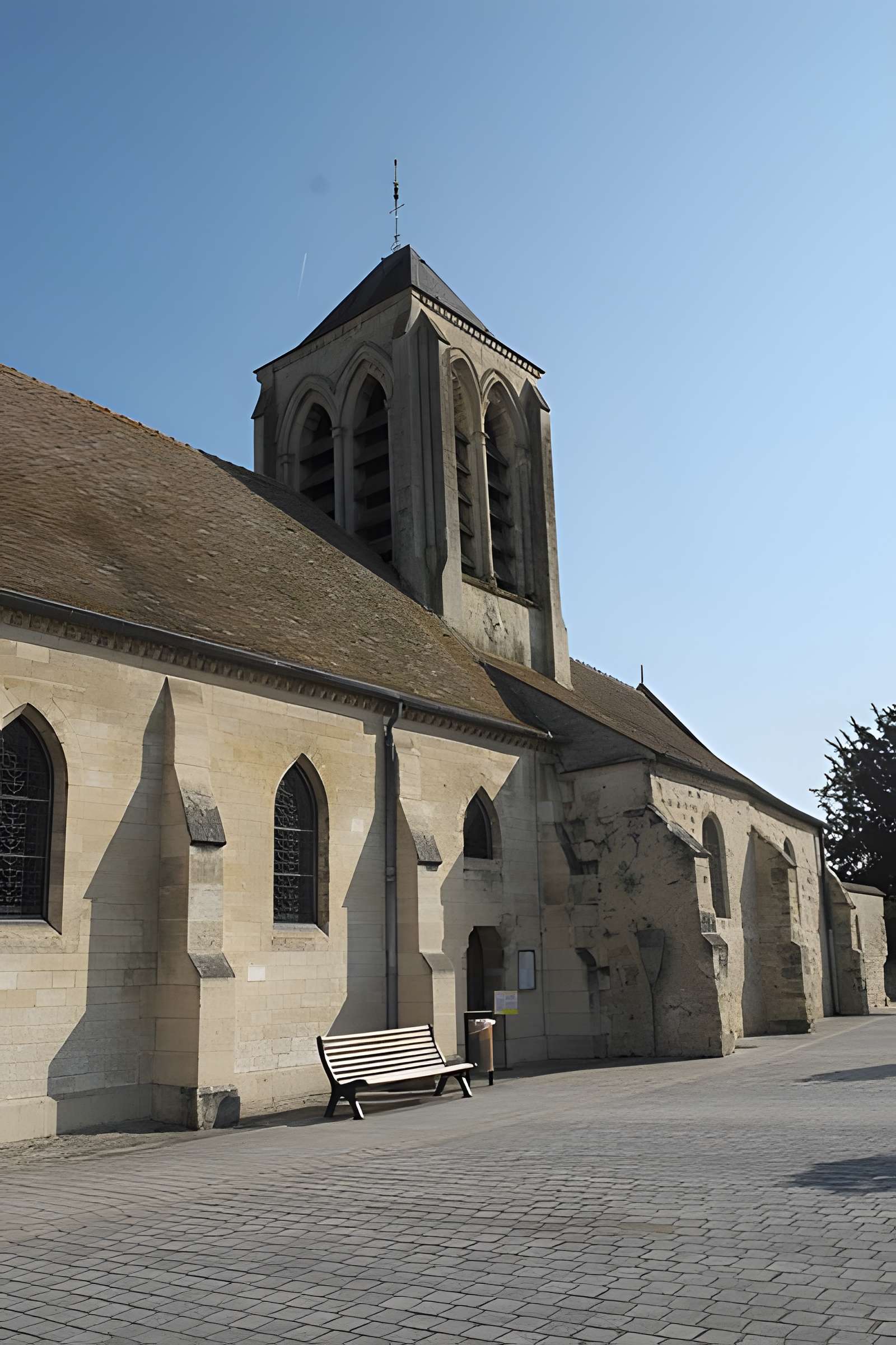 Église Saint-Pierre-aux-Liens d'Osny