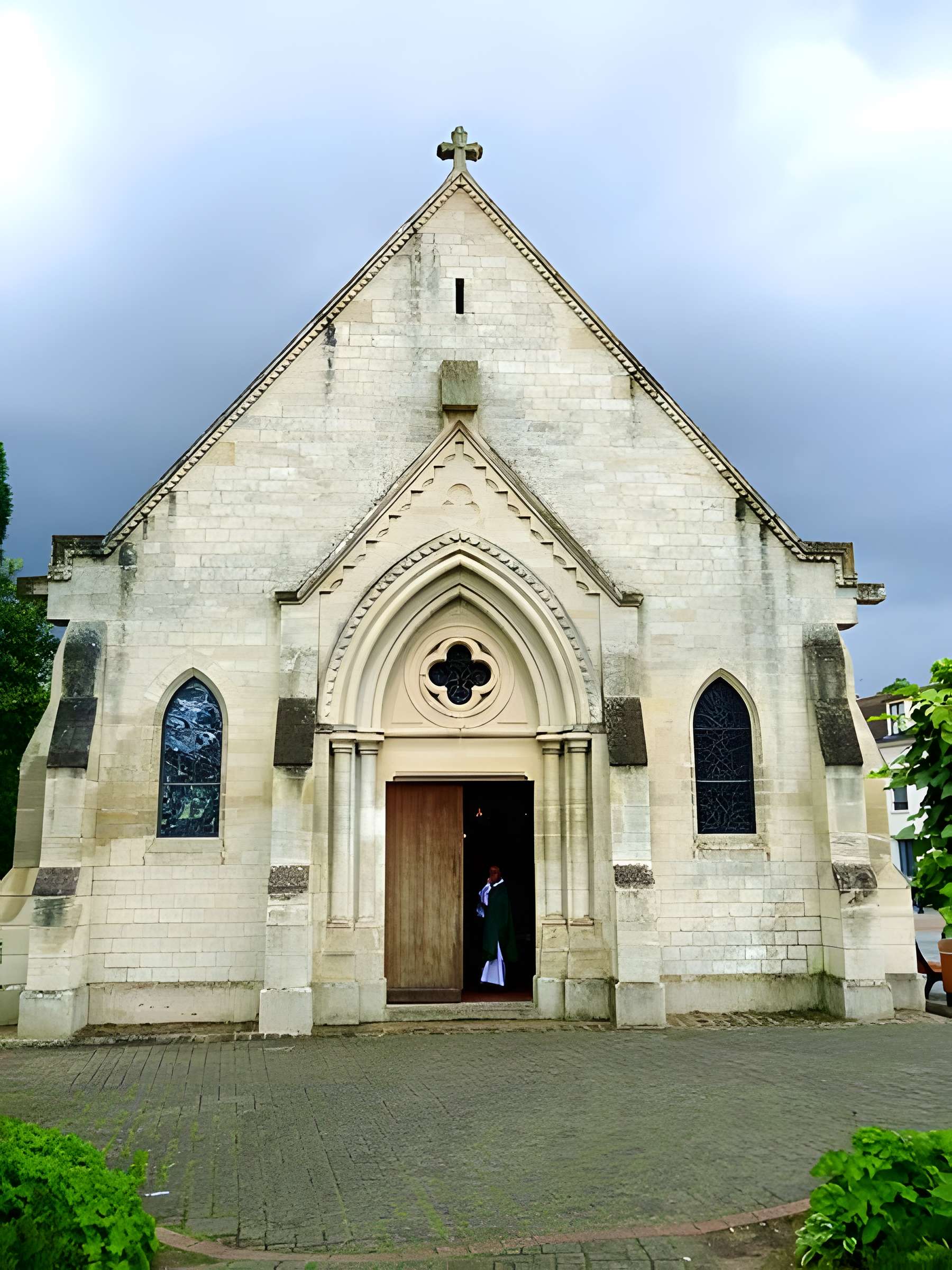 Église Saint-Pierre-aux-Liens d'Osny